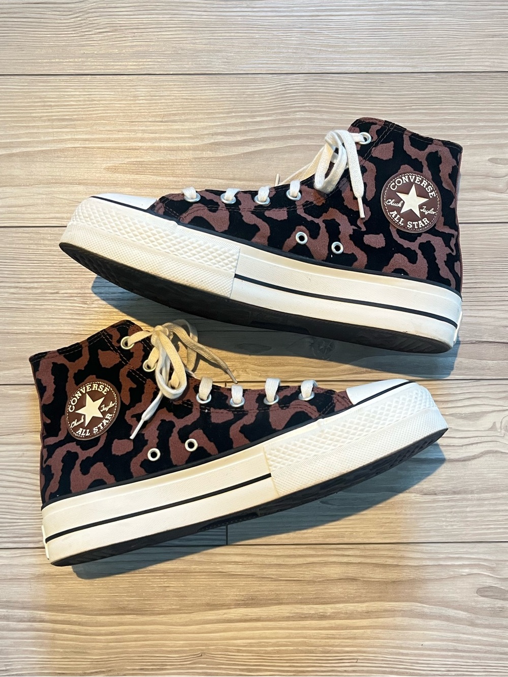 Women's Chuck Taylor All Star converse Lift Hi Leopard Remix Sneakers